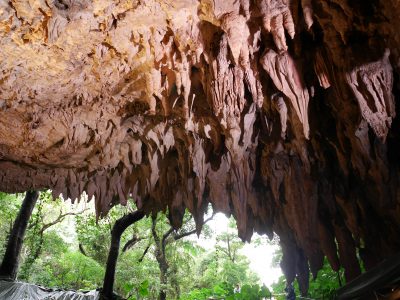 沖縄 南城市 斎場御嶽 世界遺産に登録された神秘のパワースポット