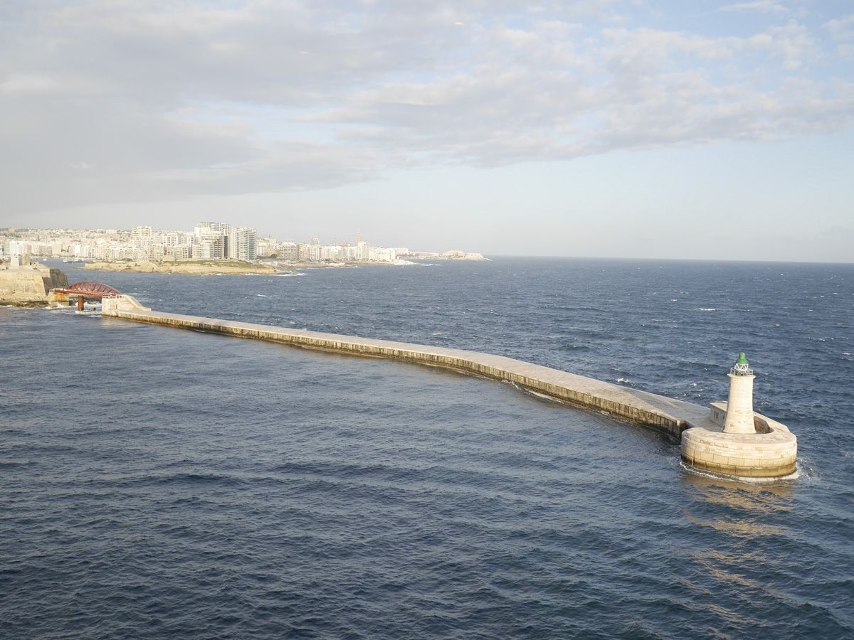 MSCメラビリアクルーズで行く地中海(バルセロナ、マルセイユ、ジェノバ、ローマ、パレルモ、ヴァレッタ)の旅！