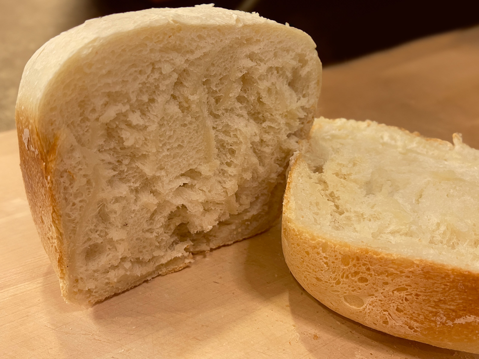 レコルトのホームベーカリーで、準強力粉"リスドォル"のフランスパン風食パンを作ったよ！