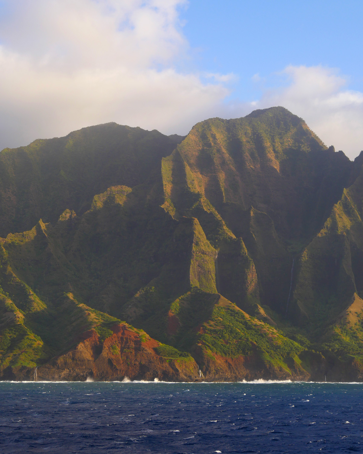 プライド・オブ・アメリカで巡るハワイ4島(オアフ・マウイ・ハワイ・カウアイ)クルーズ旅！