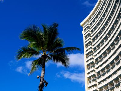 オアフ島ホノルルのシェラトン・ワイキキホテルまでバスで移動だよ！／プライド・オブ・アメリカで巡るハワイ4島クルーズ！#27
