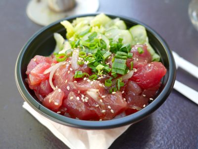 カカアコでランチ！ マグロポケ＆きゅうり丼食べたよ。／プライド・オブ・アメリカで巡るハワイ4島クルーズ！#29