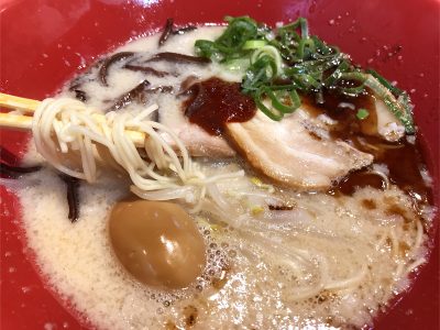 力の源ホールディングス(3561)の株主優待で一風堂の特製白丸・赤丸とんこつラーメン食べたよ！