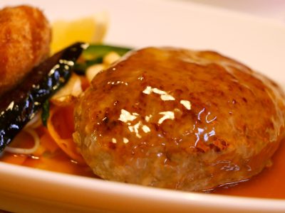 洋食レストラン「うめじゃろ」でオムライス、海老カツ&ハンバーグを食べた／岡山県倉敷市児島