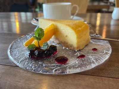 宮島のCafe Lente(カフェレンテ)でアールグレイ・珈琲・チーズケーキを食べたよ／広島県廿日市