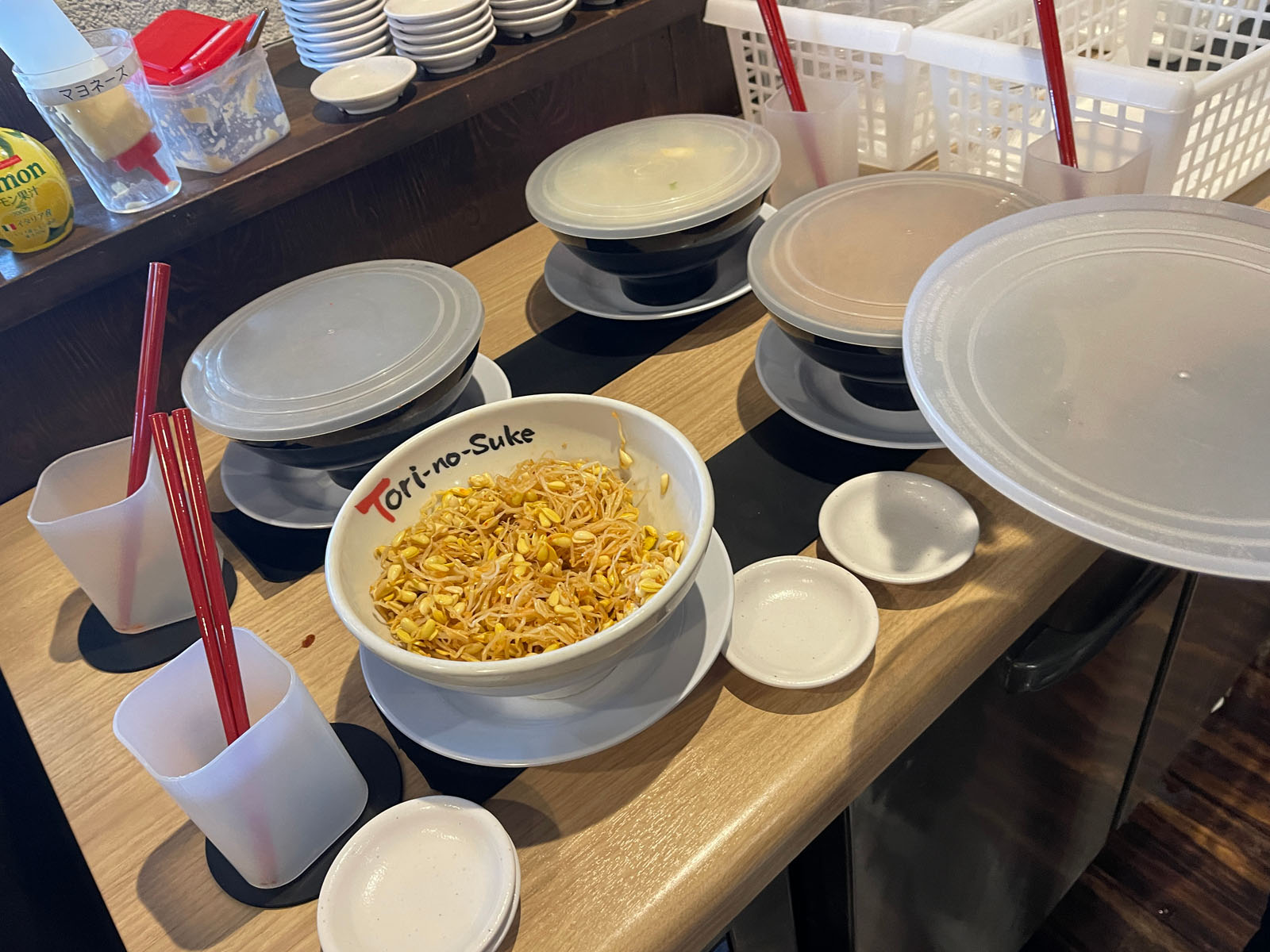 丸鶏醤油ラーメン とりの助の濃厚塩ラーメン、辛うまラーメン、唐揚げ食べた／広島県廿日市