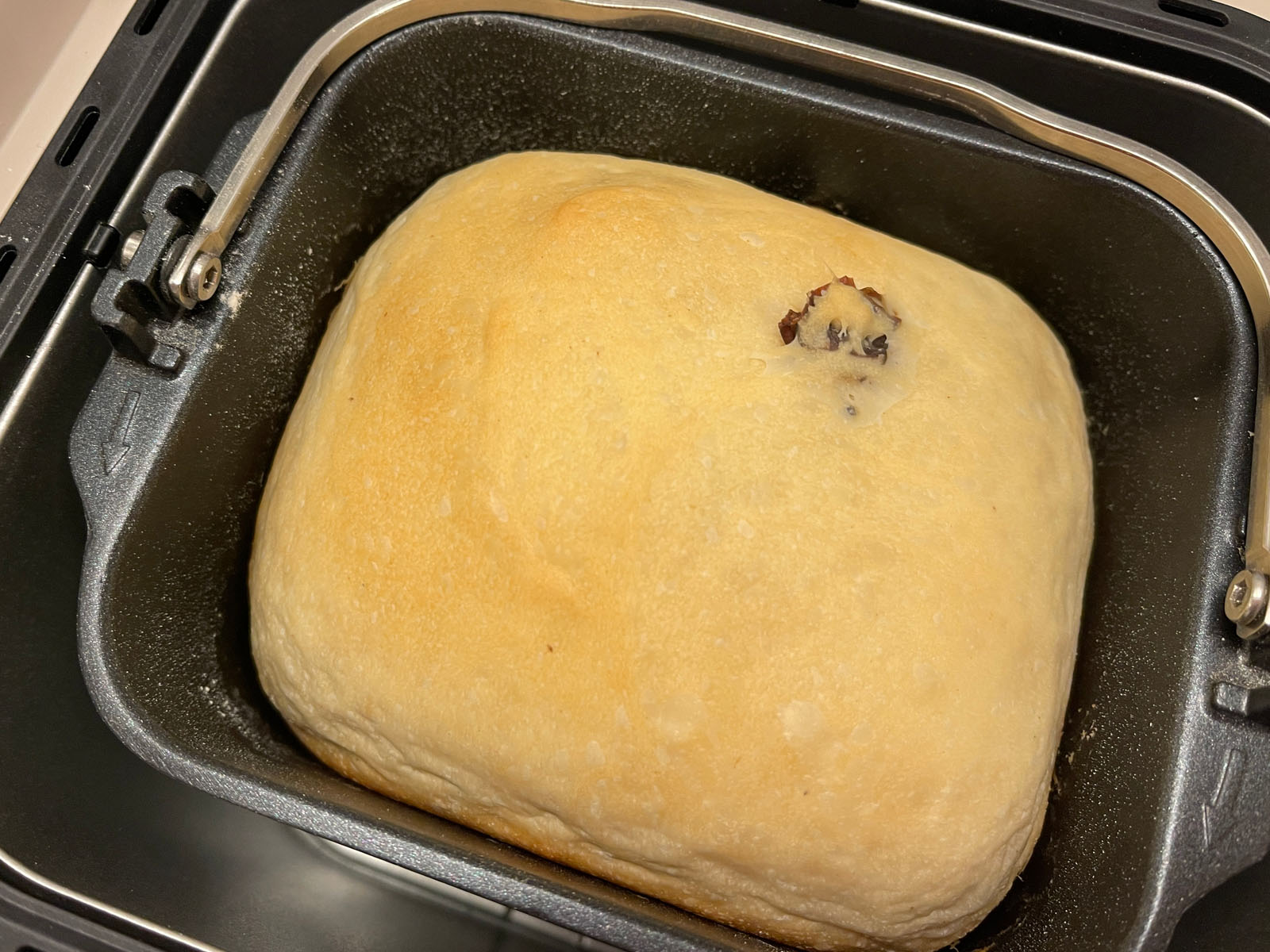 レコルトのホームベーカリーで"とみざわからの贈り物"のレーズン食パンを作った！