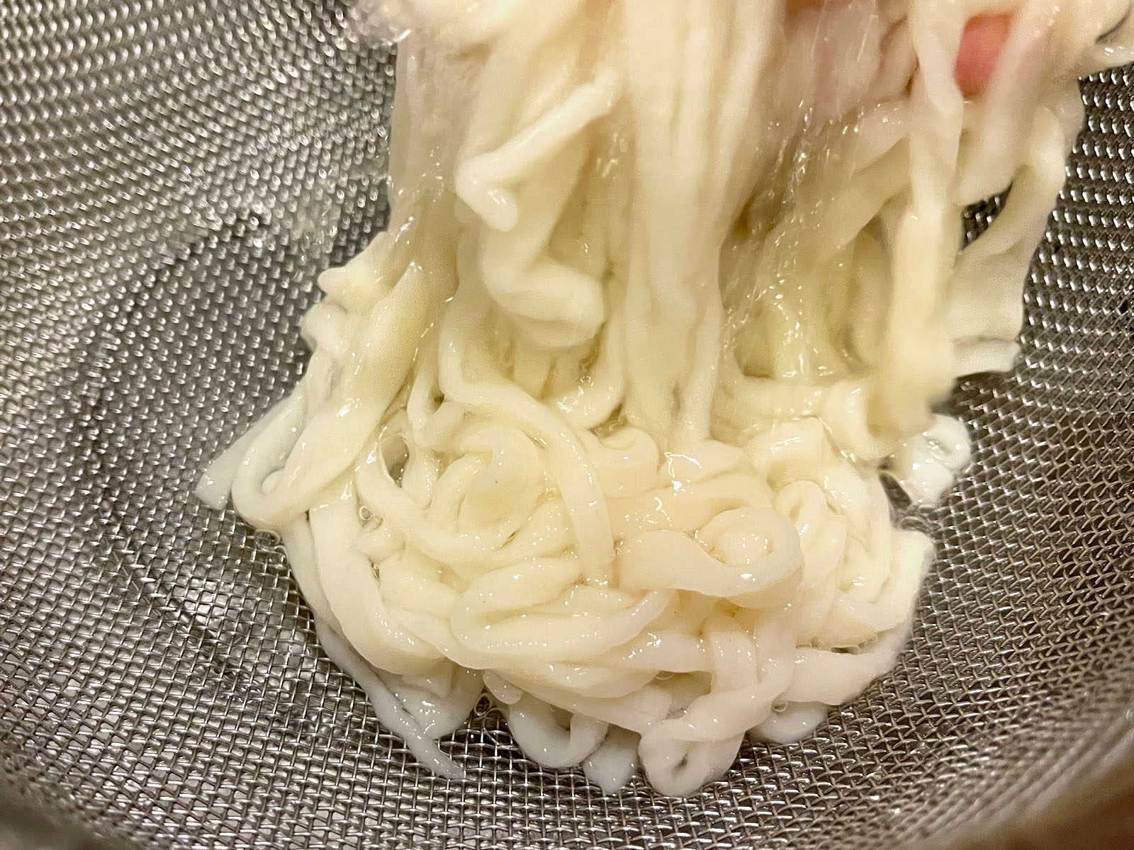 レコルトのホームベーカリーで作った強力粉ルスティカのもっちりツルツルうどん！