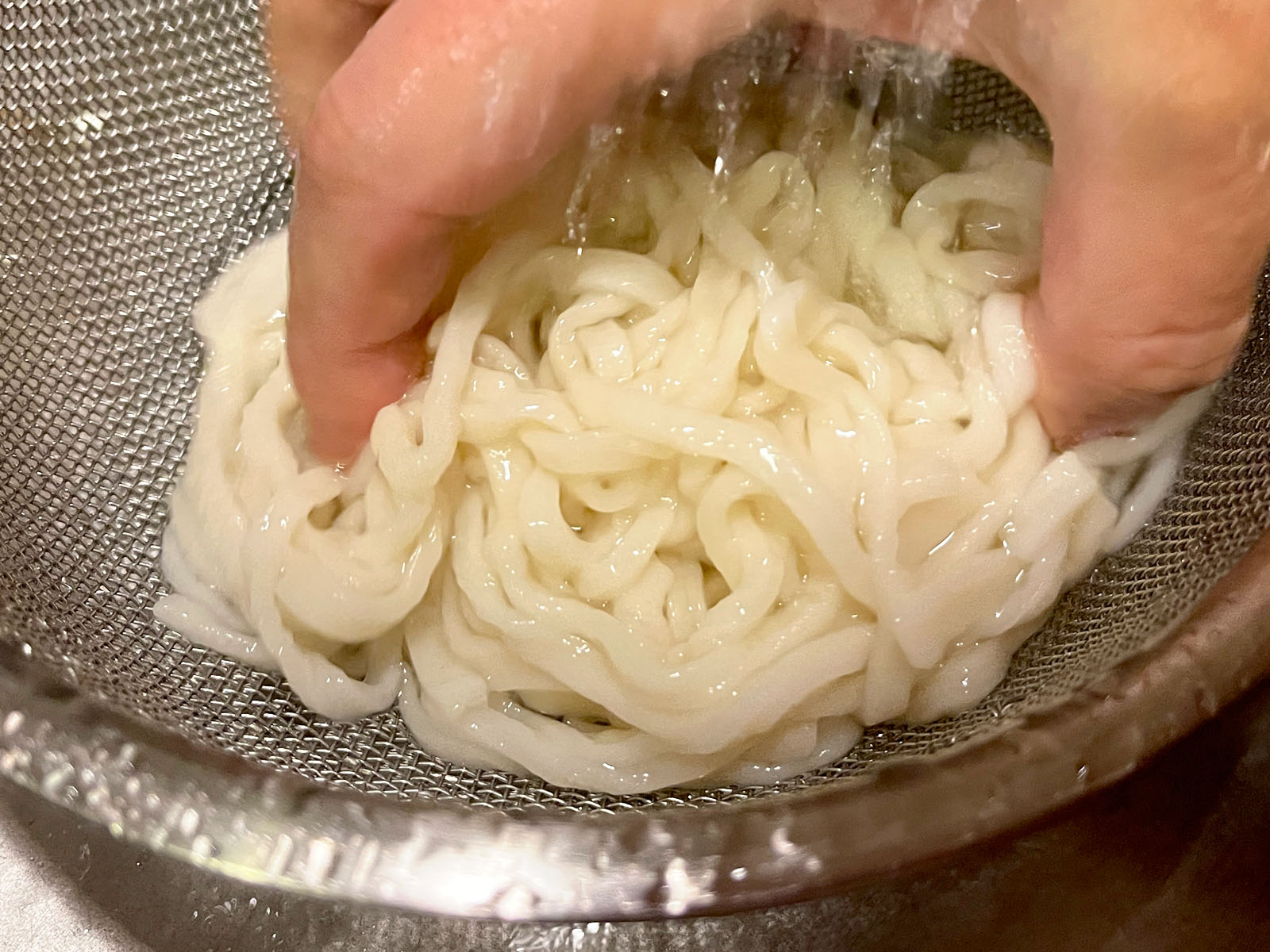 レコルトのホームベーカリーで作った強力粉ルスティカのもっちりツルツルうどん！