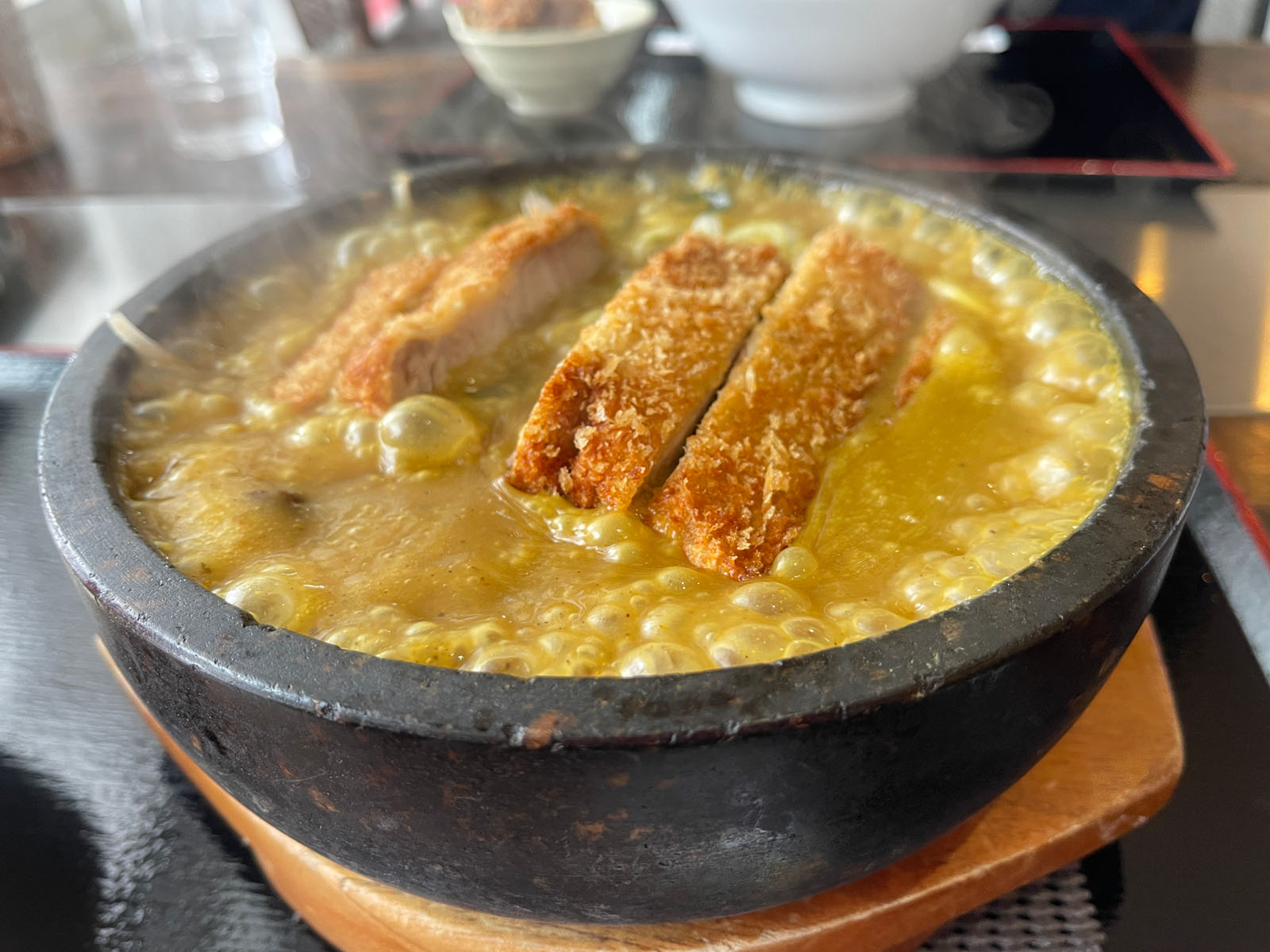 味の大王 総本店で元祖カレーラーメンと石鍋カツカレーラーメン食べた／北海道苫小牧