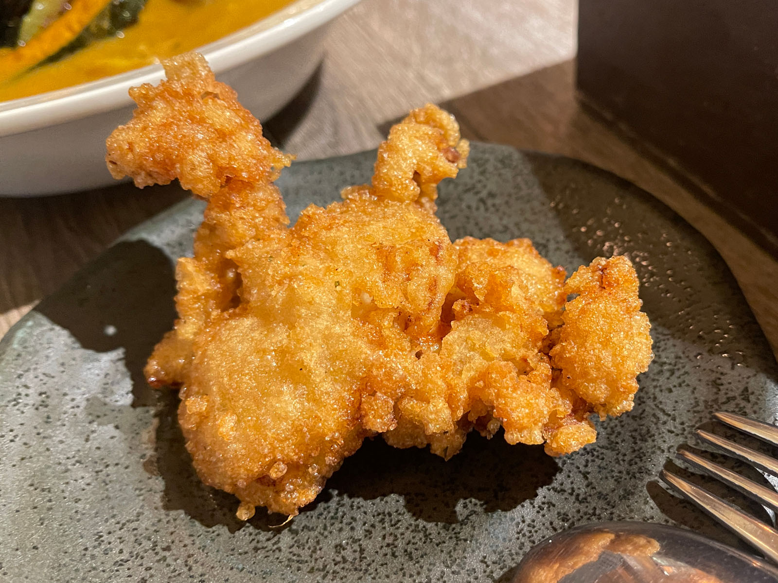 路地裏スープカリィ侍.の"ザンギとチキン1/2と野菜"スープカレー食べた！／北海道札幌