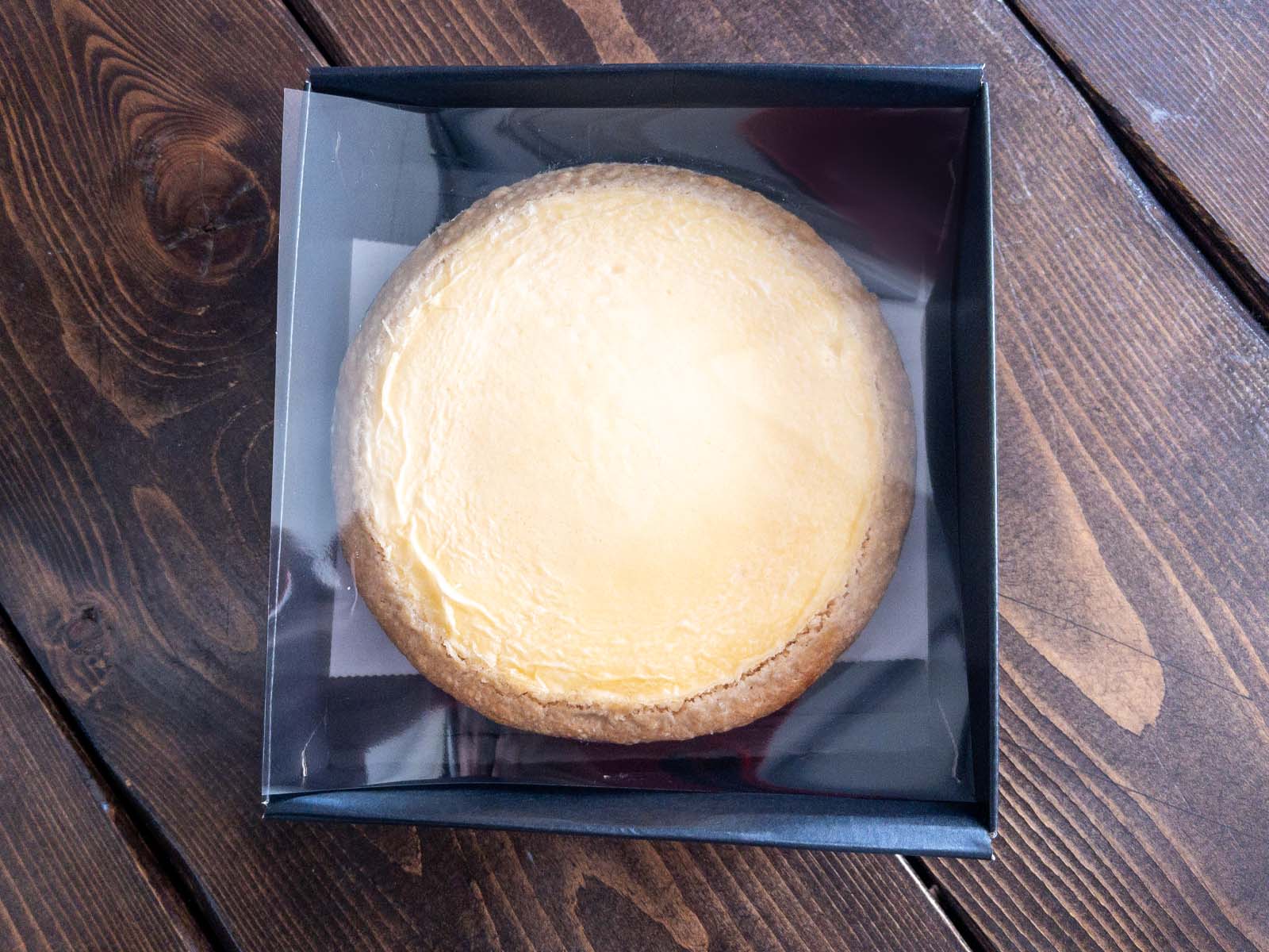 ガトーよこはまの「伝説のチーズケーキ」買ったよ！／横浜関内