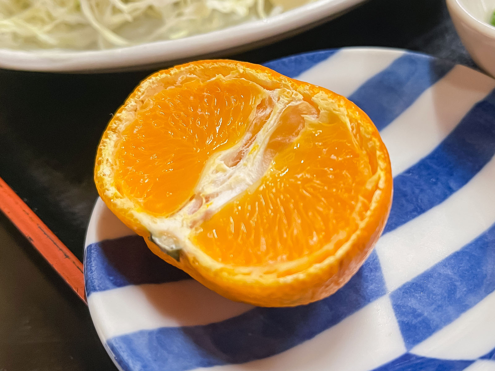 とんかつ割烹「かつ半」でカツカレーとアジフライ定食食べたよ！／横浜野毛