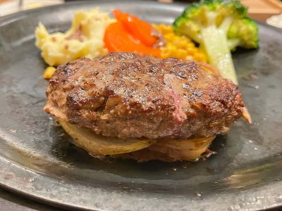 精肉店尾島商店の「OJIMA DINING」で黒毛和牛ハンバーグと骨付きテールスープ食べた！／横浜桜木町