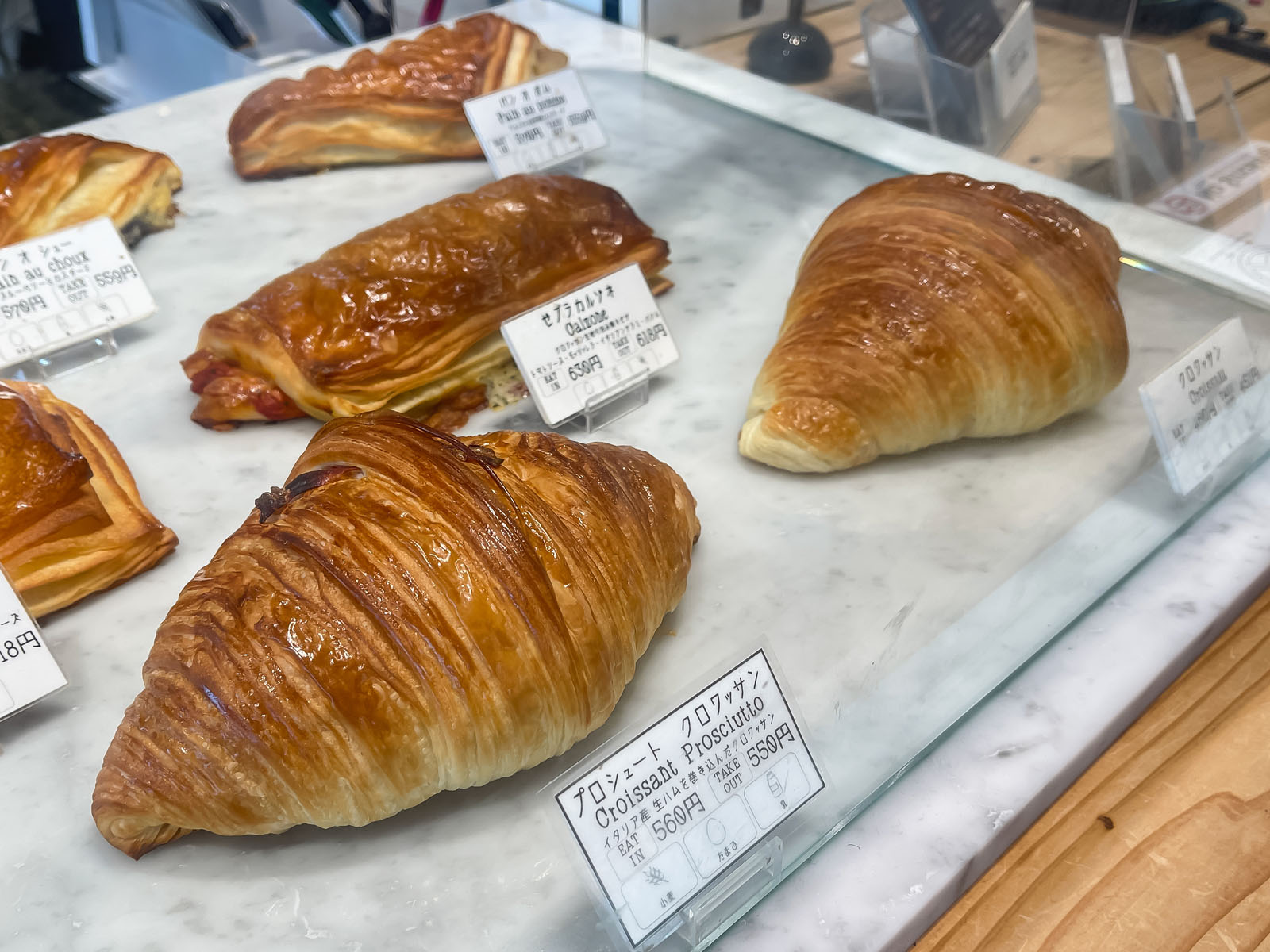 ZEBRA Coffee&Croissantでグラタン、パニーニ、クロワッサンプリン食べた／MARINE&WALK YOKOHAMA