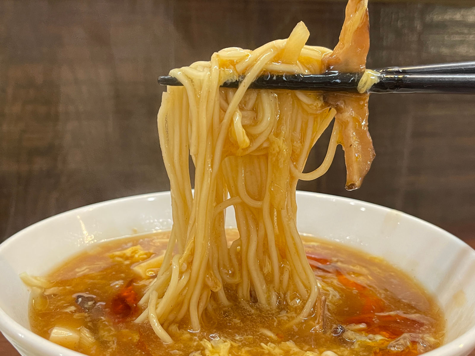 中華麺専門店「辣鼎風(らていふ)」で酸辣湯麺とチャーハン食べた！／横浜ISETANフードコート内