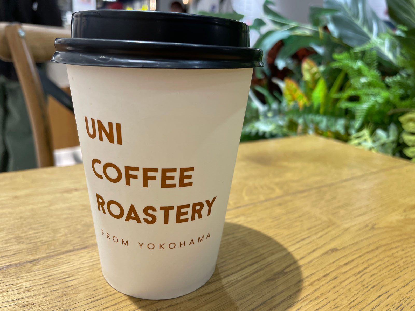 横浜ハンマーヘッドにオープンしたUNIコーヒーの生ドーナツを全種類買ったみた！