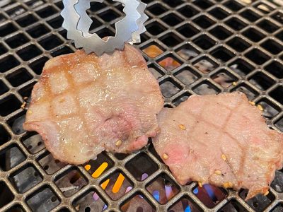 焼肉行列店「関内苑 本店」でデラックス定食とユッケジャン定食たべた！／横浜・関内