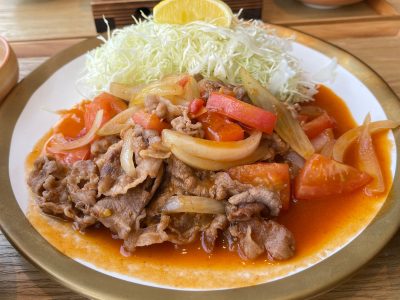 NIANES (ニアネス)でラム酒たっぷりサバラン・パイシュー・チーズケーキ・プリン買った！／横浜・馬車道