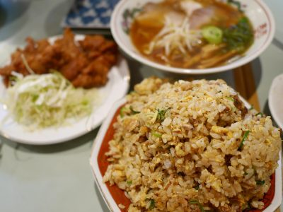 ラーメンハウス喜楽園でしょうゆラーメンとチャーハンと唐揚げ食べたよ／岡山県倉敷市
