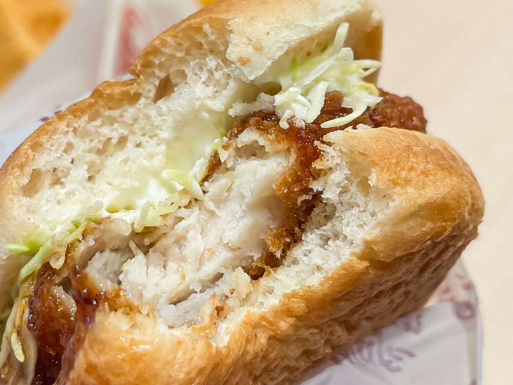 ケンタッキーで和風チキンカツバーガー、チキンクリームポットパイ、クリスピー食べたよ!