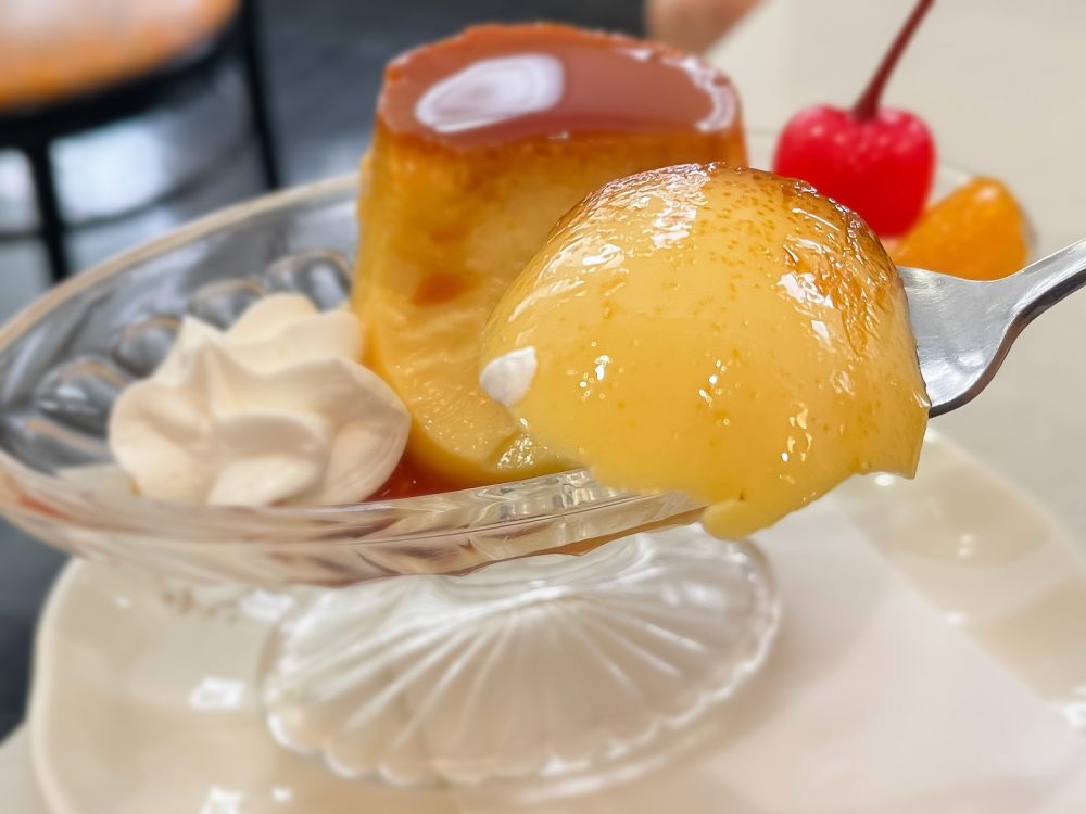 横浜第二合同庁舎の「喫茶室」で、コーヒーと固めプリン食べたよ!/横浜・馬車道