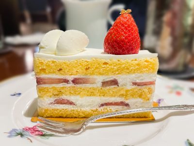 「ブルーマウンテン」でピーベリーブレンドとモンテローザ プレミアムショートケーキ食べた！／そごう横浜