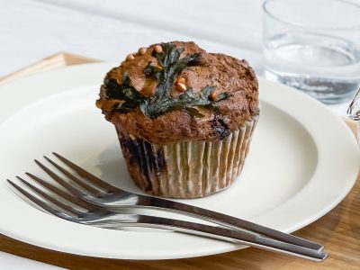 「資生堂キッチンラボ」で、”薬膳茶 RELAX”と”よもぎとカシスの春マフィン”食べた！／横浜・高島