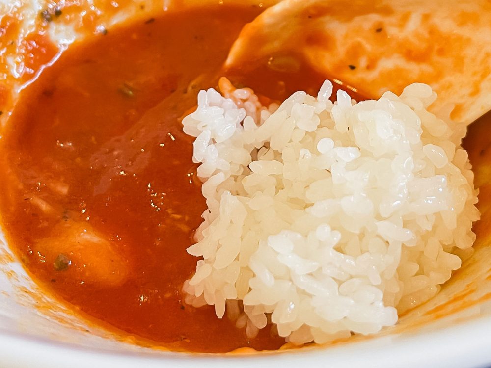 「LUNA(ルナ)の世界」で黒トリュフラーメンとアクアパッツァトマトめん食べた!/横浜・野毛