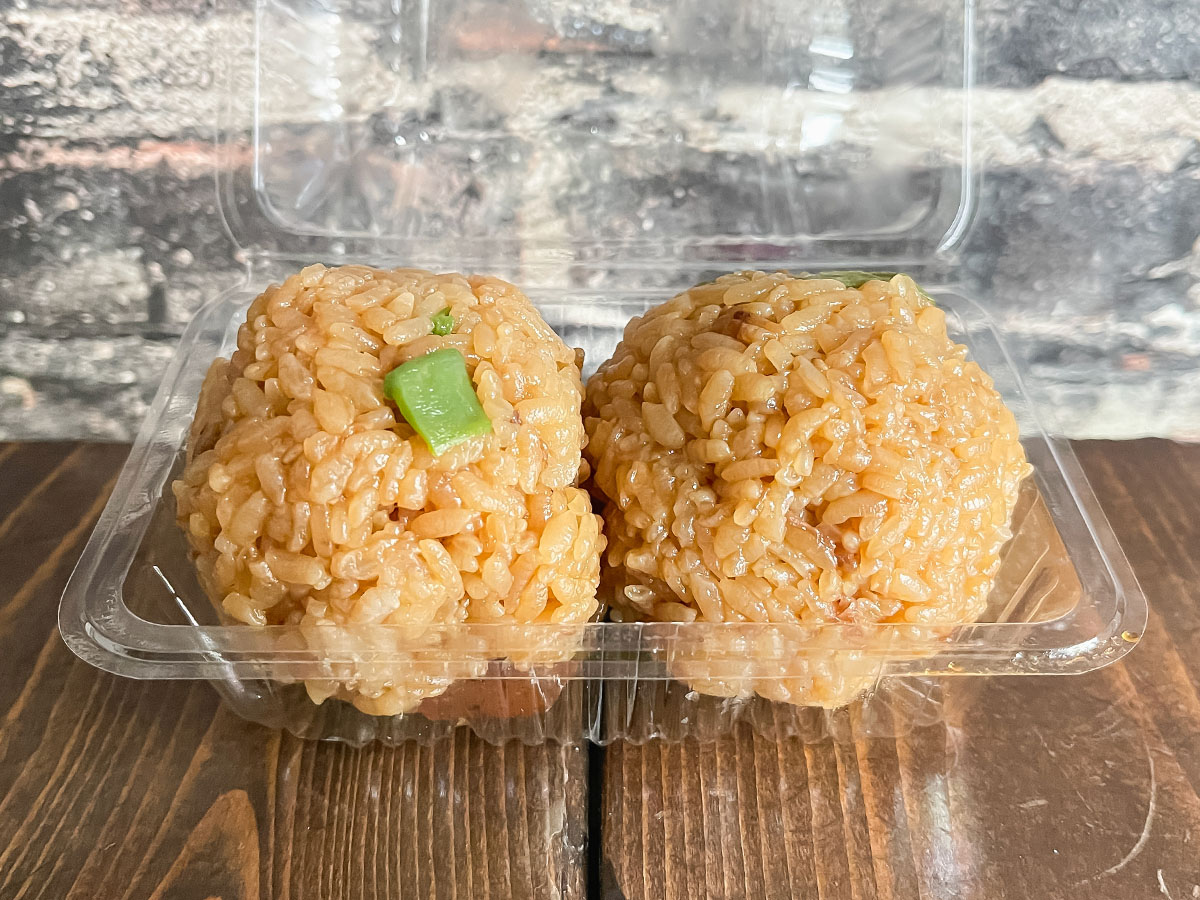 東京都高円寺「川名精肉店」の牛スジこんにゃく、牛スジ入りおにぎり買ったよ!/CIAL横浜 POP UP店