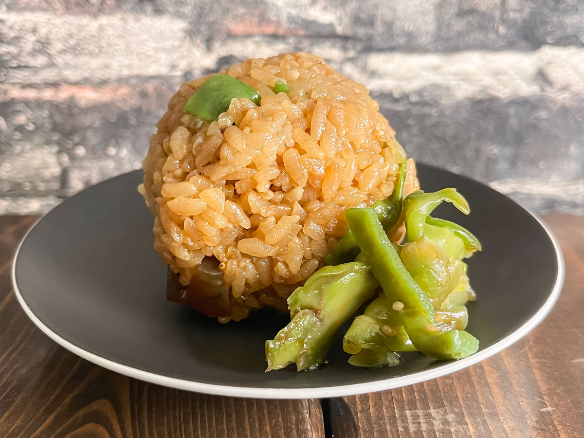 東京都高円寺「川名精肉店」の牛スジこんにゃく、牛スジ入りおにぎり買ったよ!/CIAL横浜 POP UP店