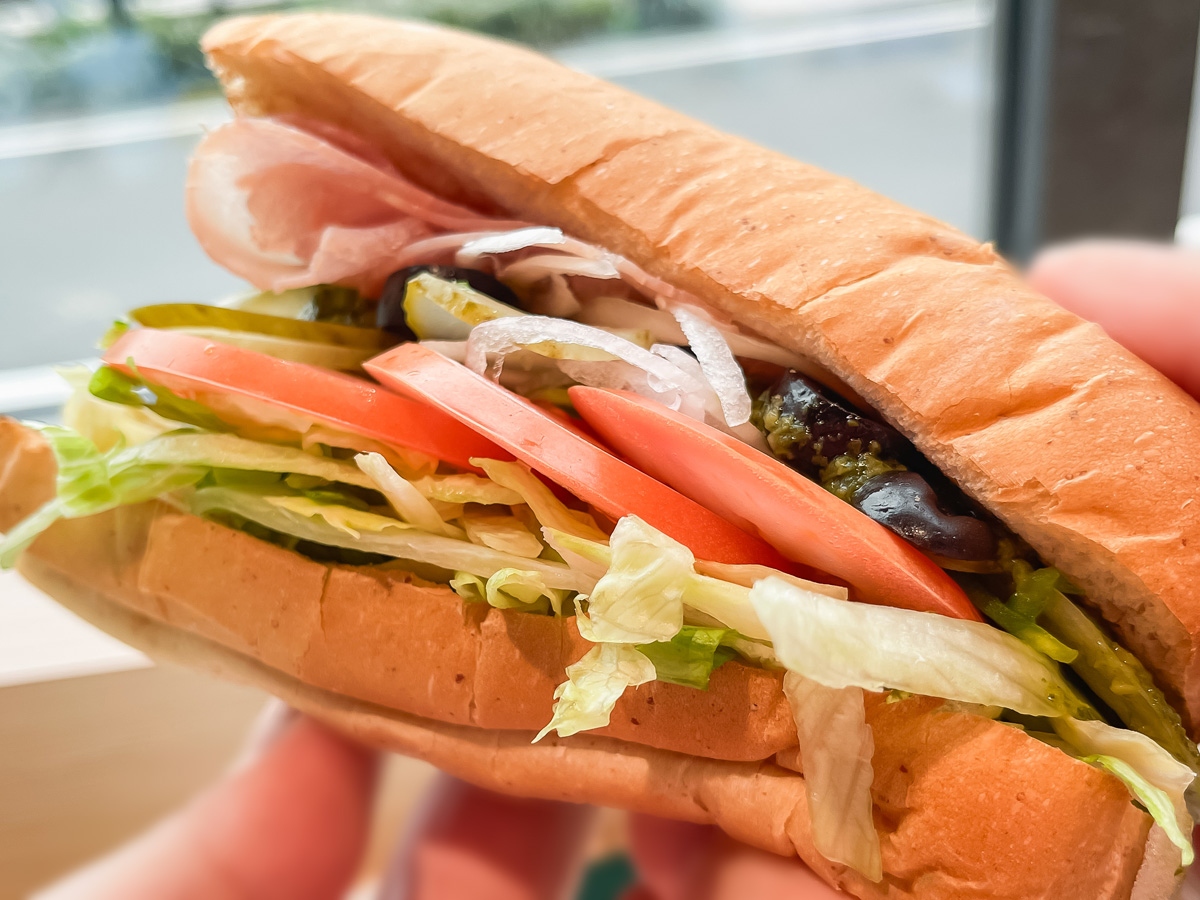 セルフオーダーシステムの「サブウェイ」でシーフードグラタン、生ハム&マスカルポーネ食べた/ヨコハマベイサイド店