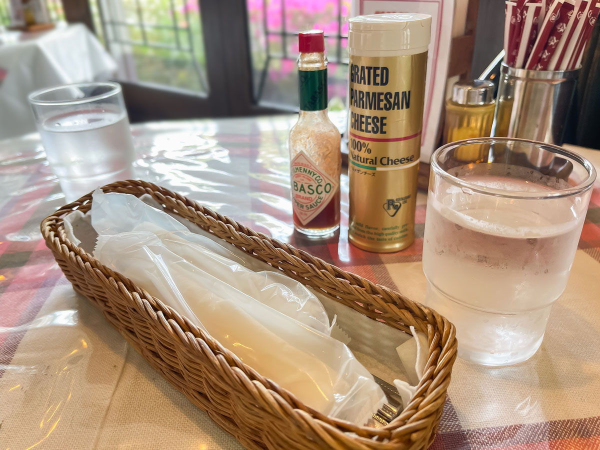 洋食「山手ロシュ」でナポリタンスパゲッティ、ビーフシチュー食べたよ！／横浜・山手
