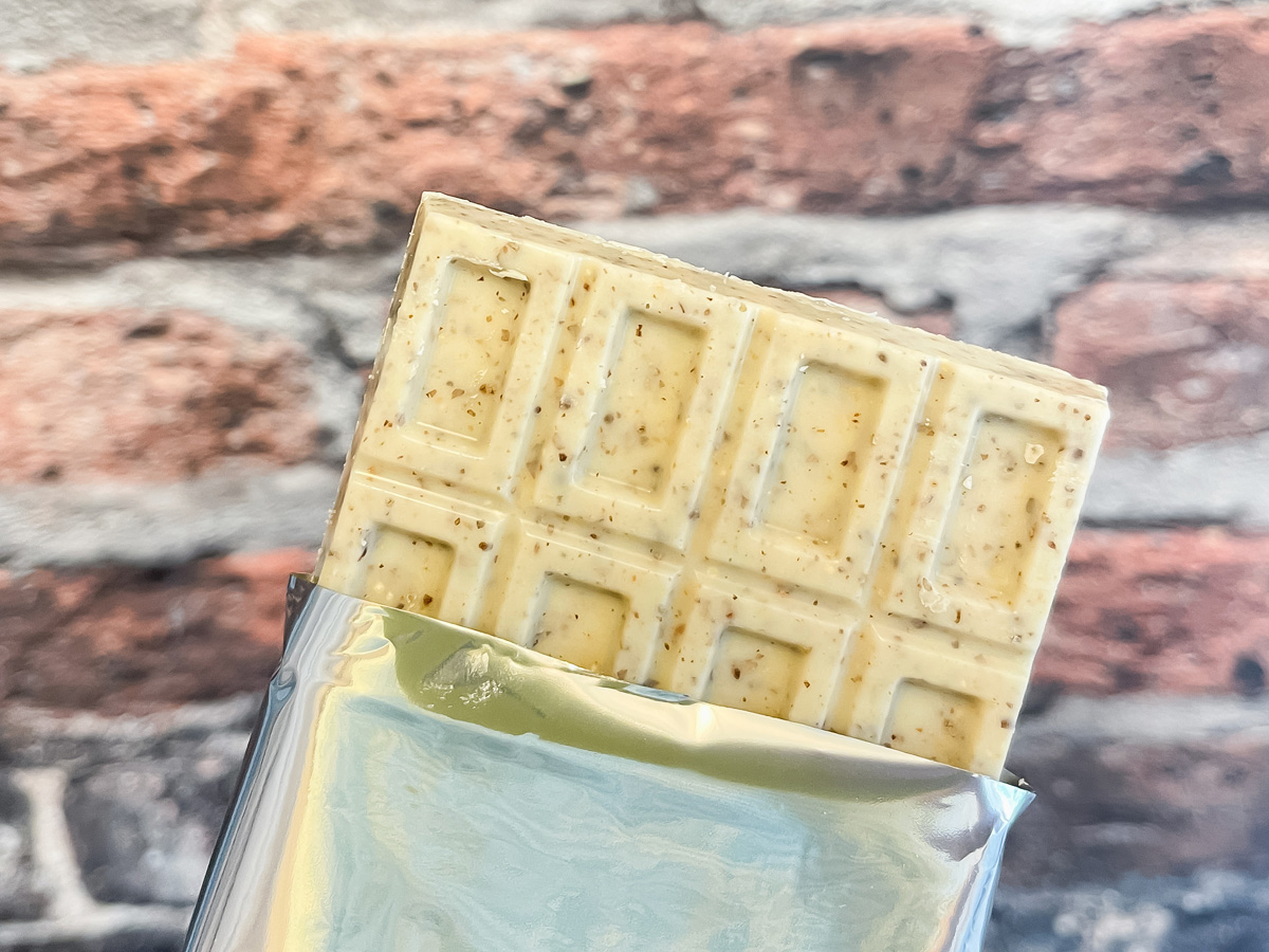 オオタカ農業「なみえの風」の"えごまチョコレート"食べたよ!/福島アンテナショップ