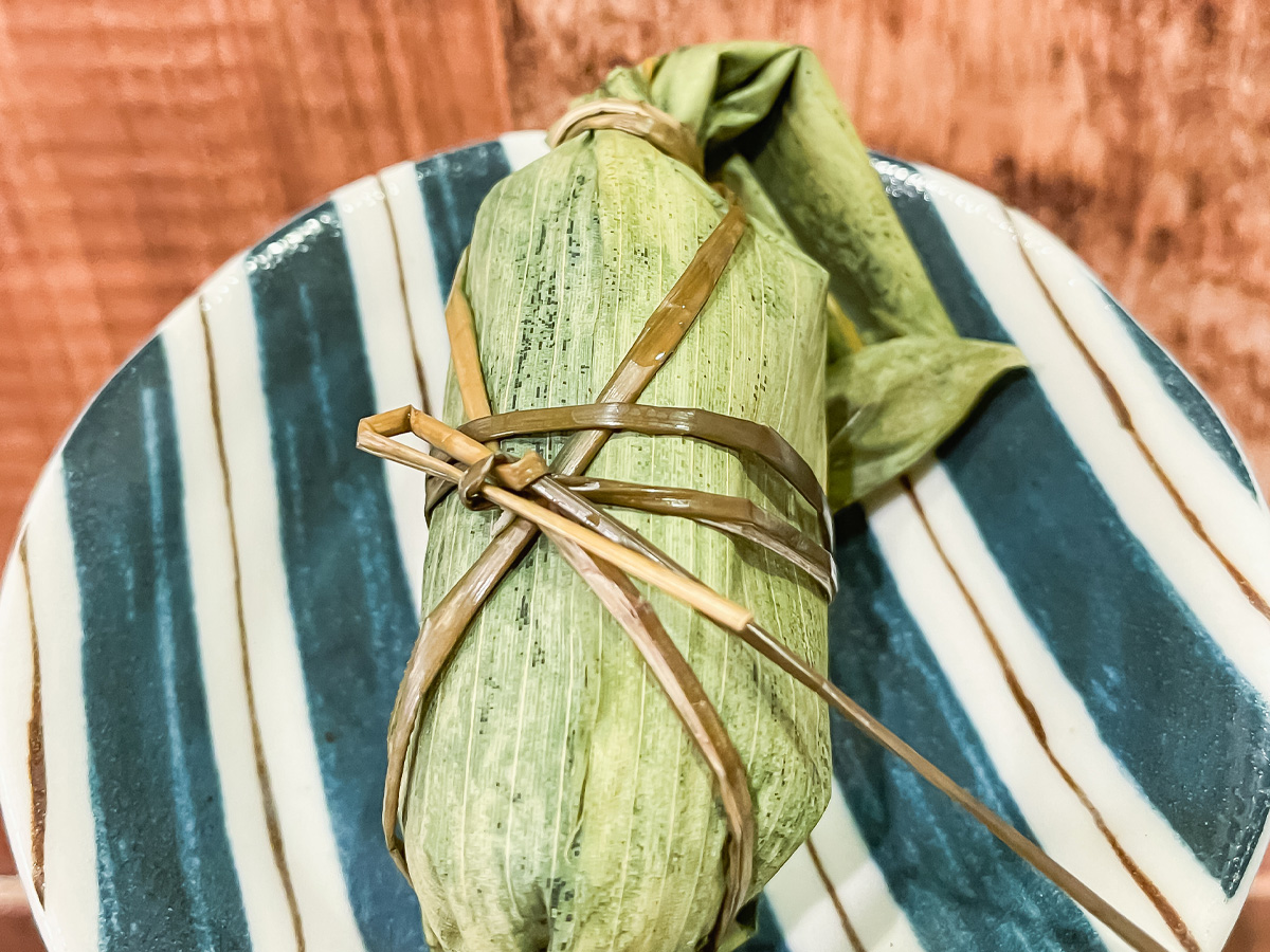 「セイヒョー」の越後名物 "つぶあん入り笹だんご"食べたよ！／新潟アンテナショップ