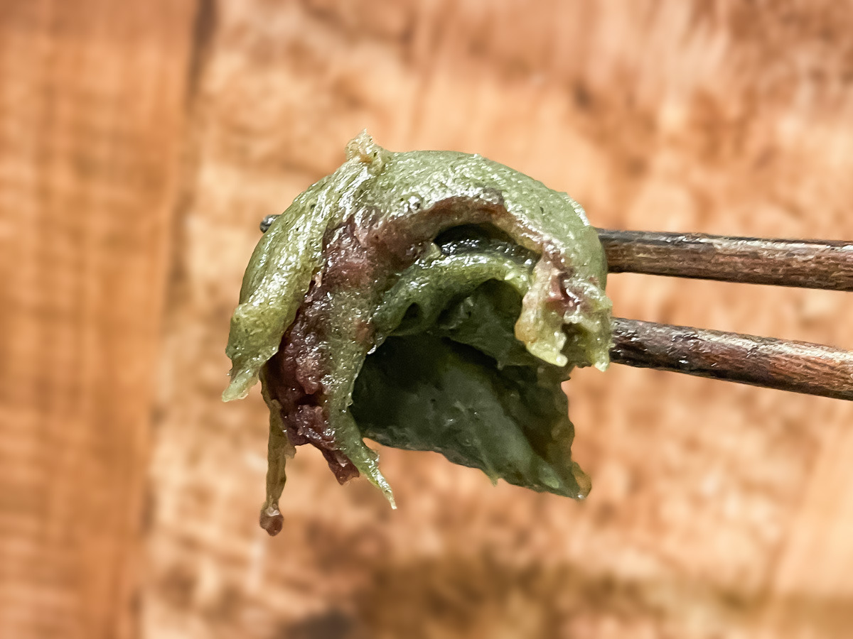 「セイヒョー」の越後名物 "つぶあん入り笹だんご"食べたよ！／新潟アンテナショップ
