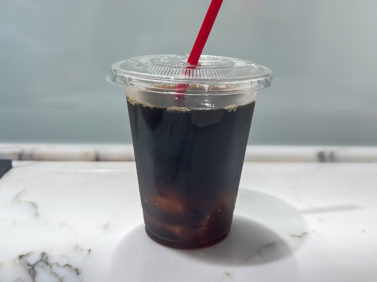 ベーカリースクエアで「ハワイアンスイーツカンパニー」のコナコーヒークリームとハワイアンソルトクリームドーナツ食べた/横浜高島屋