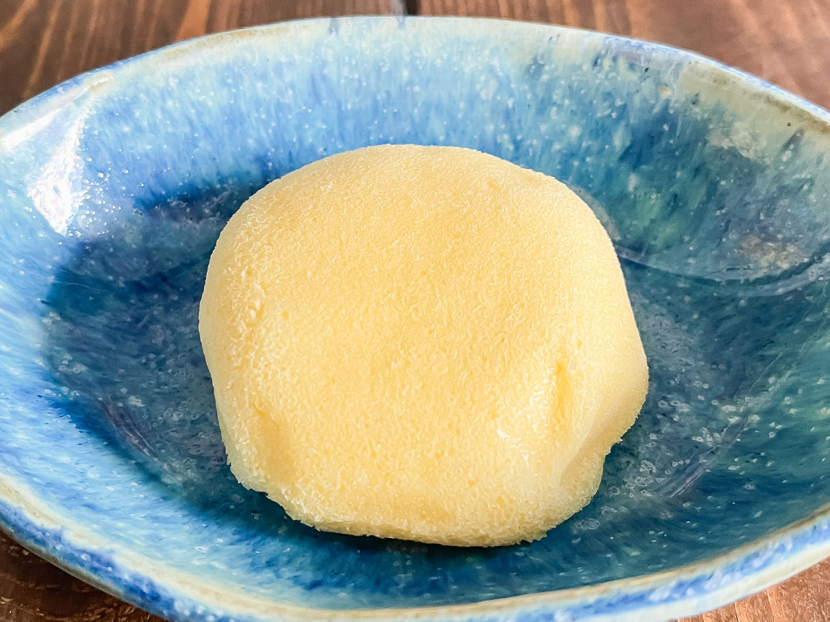 「薩摩蒸氣屋」のかるかん饅頭、かすたどん、はるこま食べたよ!/鹿児島土産