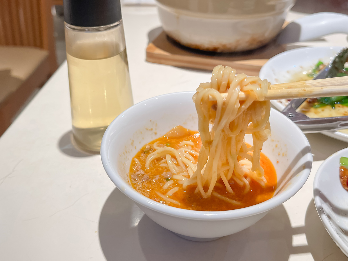「謝甜記(しゃてんき)」貮号店で、レバニラにんにくと土鍋担々麺食べたよ!/横浜中華街