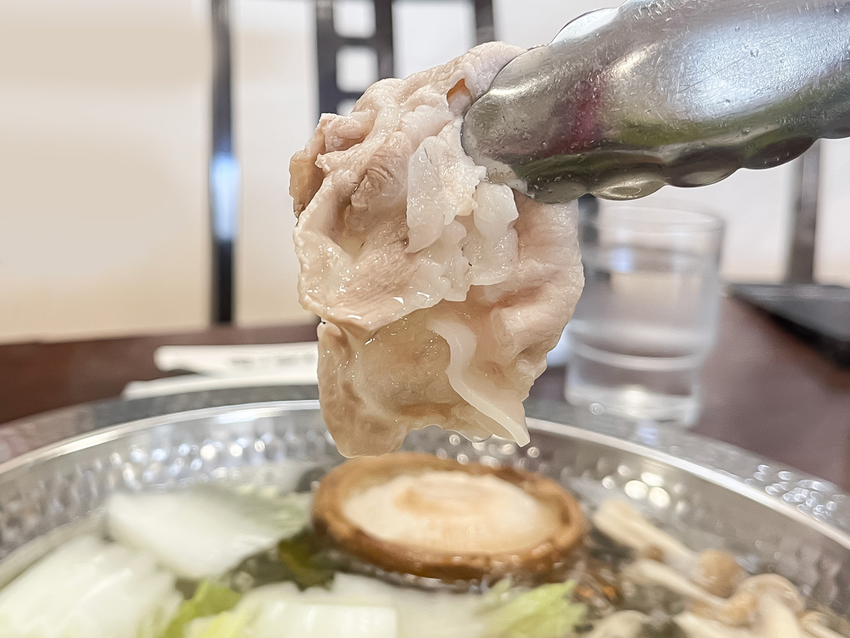 産直レストラン「黒豚の館」で黒豚特上ロースかつ定食、黒豚しゃぶしゃぶ食べたよ!/鹿児島県霧島