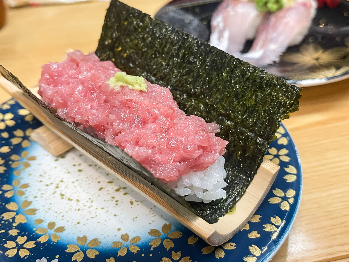 回転寿司「すし遊館」で生本まぐろの赤身・中とろ・大とろ・極上ねぎとろ食べたよ！