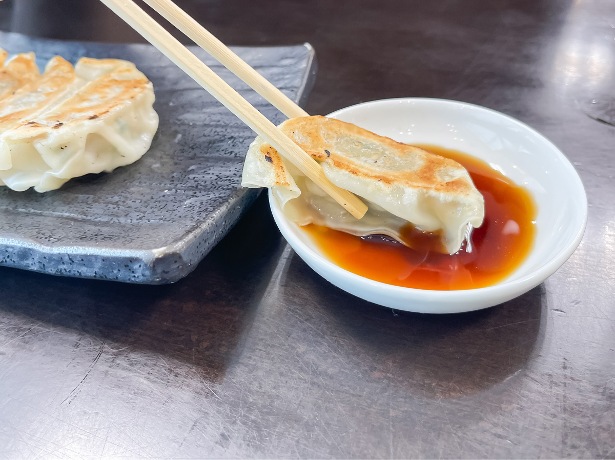 ふるさとレストラン「山形屋食堂」の揚げ麺とあんかけの"焼きそば"食べた!/鹿児島空港