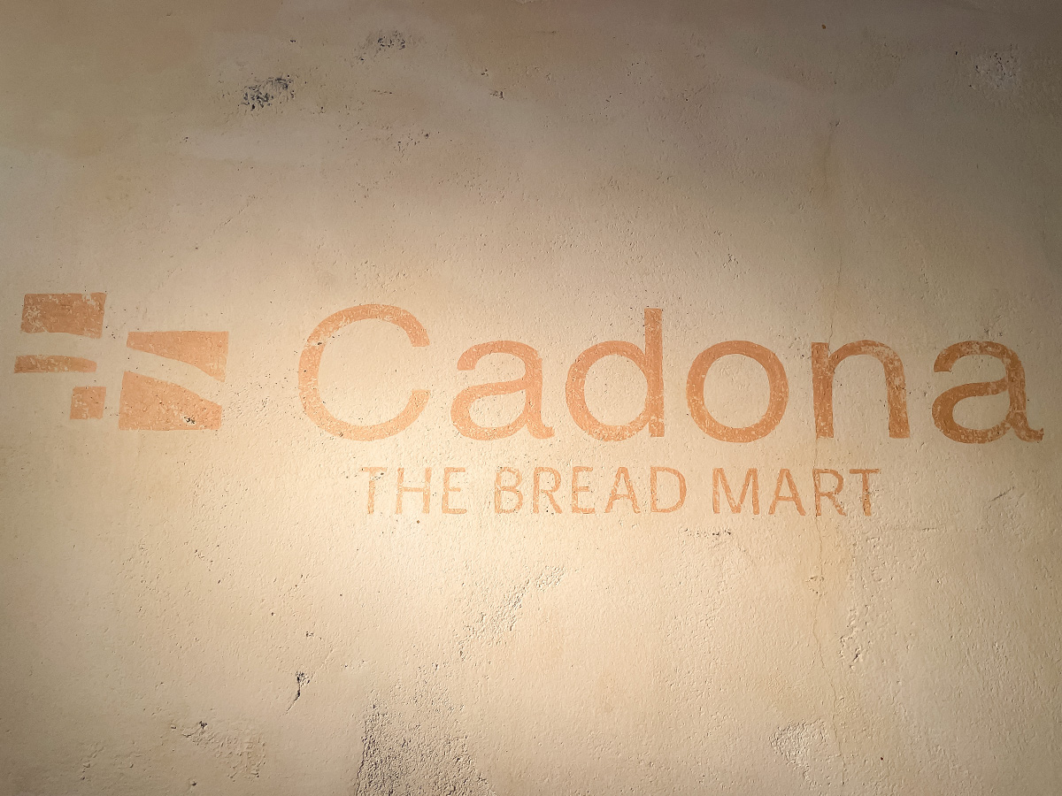 パン屋「カドナ(Cadona)」のキューバサンドとコーンパン食べたよ!/広島県