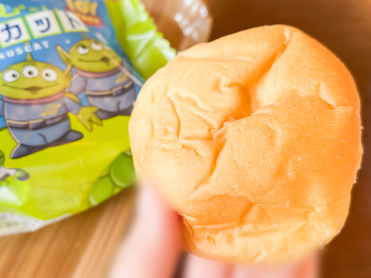 「八天堂カフェリエ」であげクリームパン、キャラメリーゼくりーむパイ、塩バターサンド食べた／広島県三原