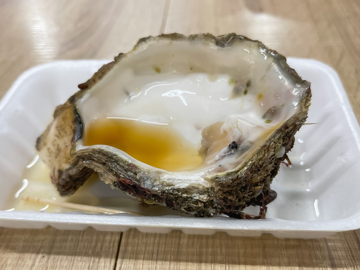 「境港水産物直売センター」で天然岩がき"夏輝"、白イカ、本まぐろ寿司、甘海老の刺身食べたよ！
