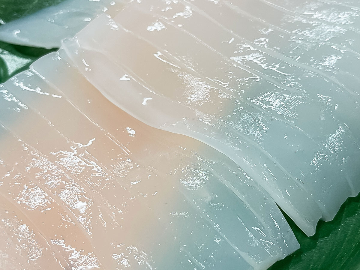 「境港水産物直売センター」で天然岩がき"夏輝"、白イカ、本まぐろ寿司、甘海老の刺身食べたよ！