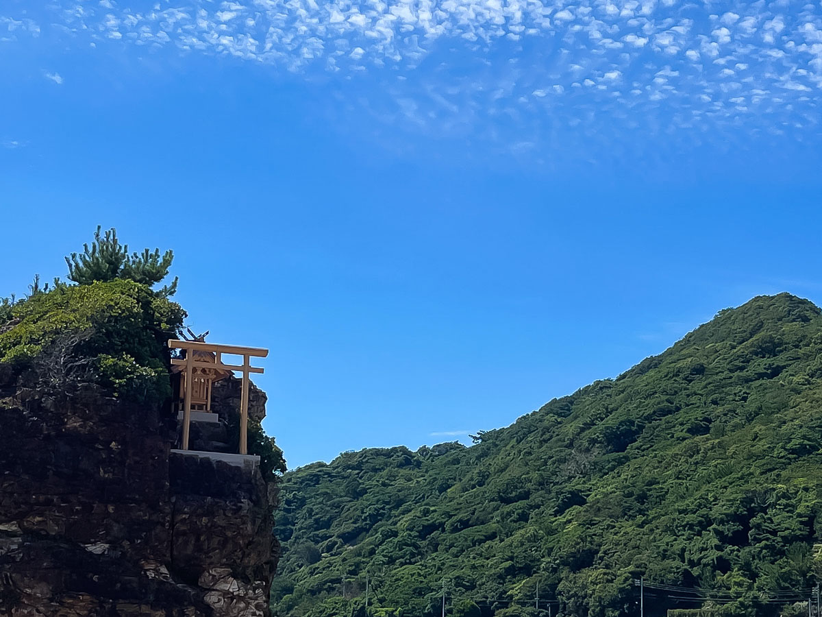 「稲佐の浜」にある弁天島(沖御前神社)を見てきたよ!/島根県出雲
