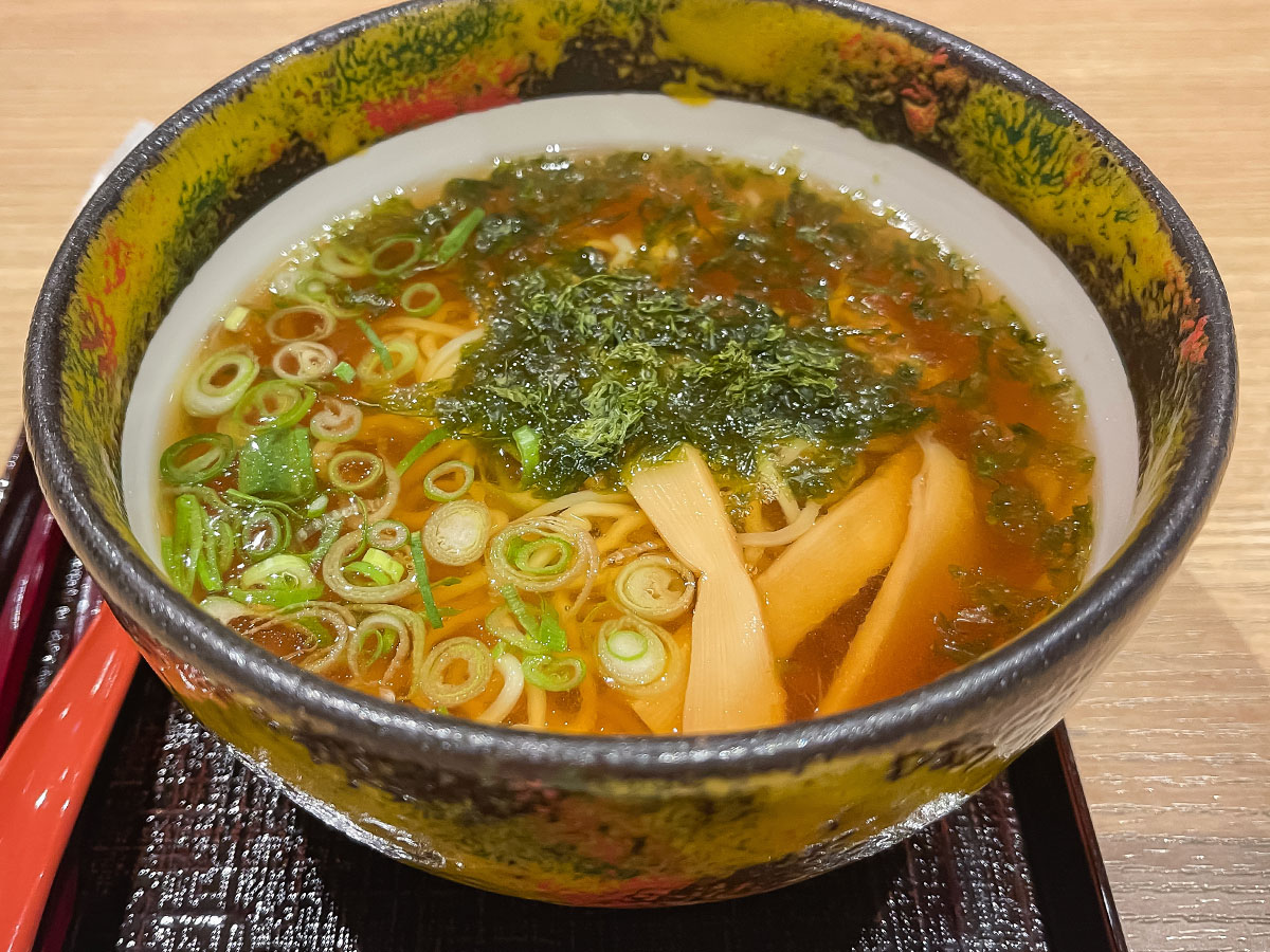 「御宿 野乃松江」の夜鳴きそば(醤油・限定潮そば)食べてみた!/島根県松江