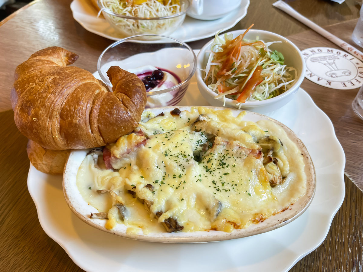 「珈琲館」できのこグラタンセット、ベーコンエッグサンド食べたよ!/島根県松江