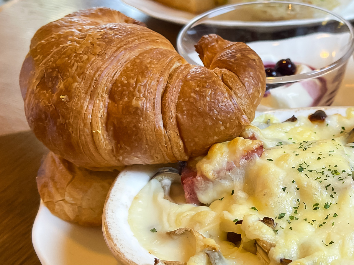 「珈琲館」できのこグラタンセット、ベーコンエッグサンド食べたよ!/島根県松江